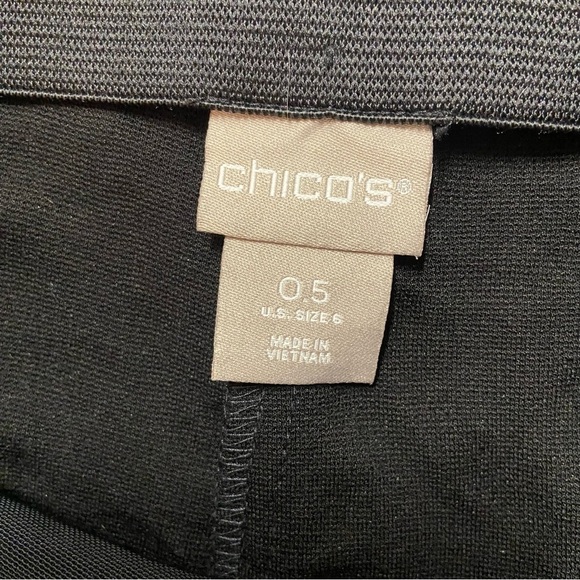 Chico’s So Slimming Juliet Flocked Scroll Ankle Pants Size 6 Black Velvet - Picture 5 of 7